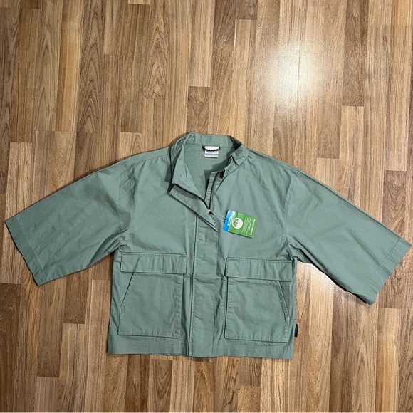 NWT - Women's Spring/Summer Jacket - size S - Picture 5 of 7